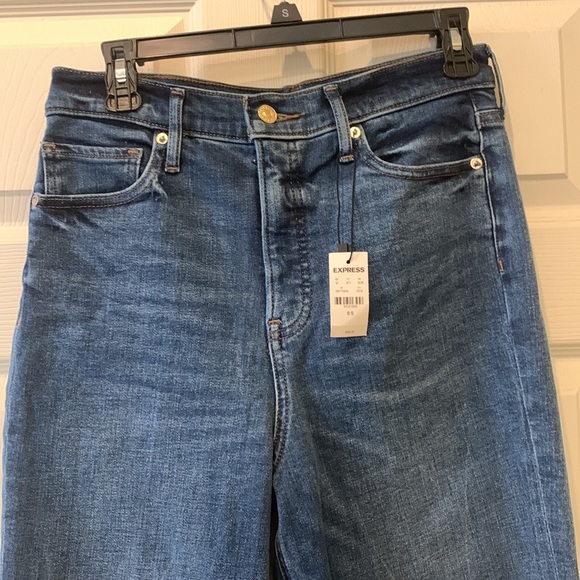 Express Modern Straight Super High Rise Jeans, 8 Short - Picture 4 of 7